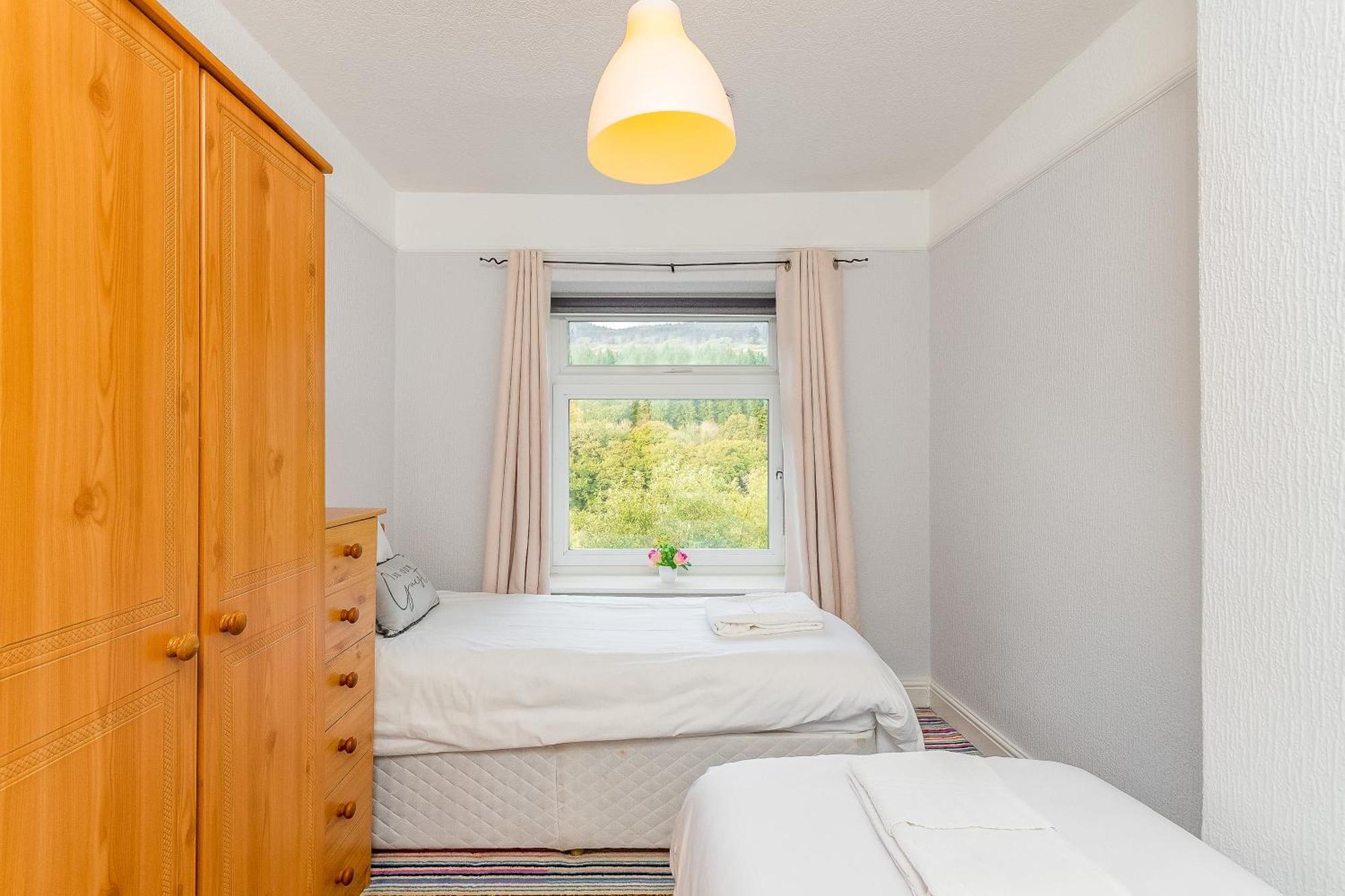 The View Spacious Apartment In Afan Forest Bike Park By Staystaycations Порт-Толбот Екстер'єр фото